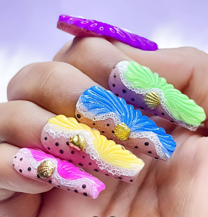 Creative student nail design