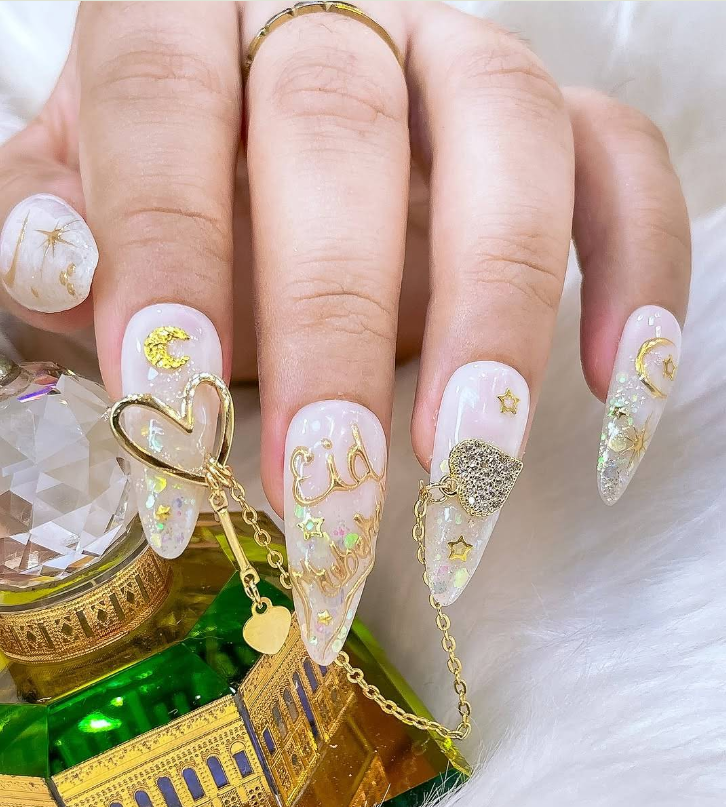 Academy student nail masterpiece